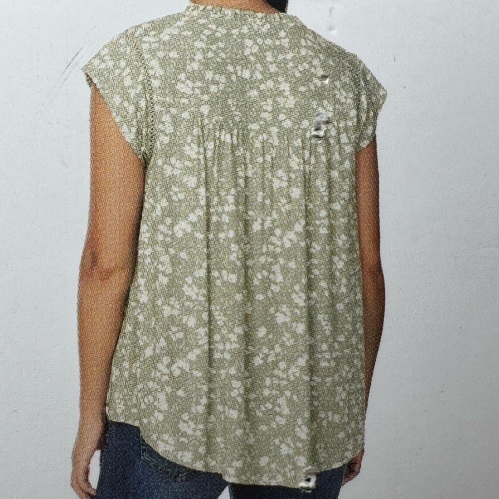 Buffalo David Britton Woven Printed Flutter Sleeve Top Split Neckline Size L - Picture 2 of 12
